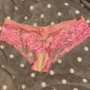 NWT Victoria’s Secret Cheeky Panties